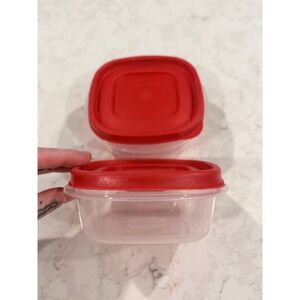 Rubbermaid #7J56 Food/Crafts Storage Container ~ 1.25 Cup ~ Red Lid ~ Set of 2